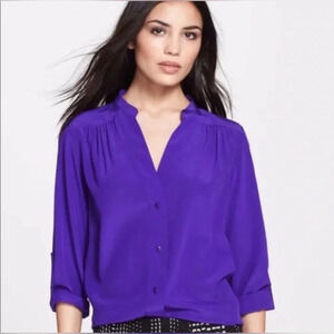 DIANE von FURSTENBERG Royal Purple 100% SILK Blouse Harlow 2 Button Down V Neck
